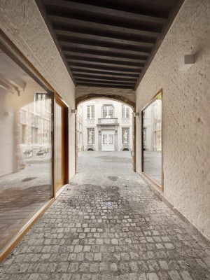 Het Mercator-Orteliushuis in de Kloosterstraat na renovatie