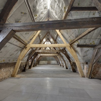 Het Mercator-Orteliushuis in de Kloosterstraat na renovatie