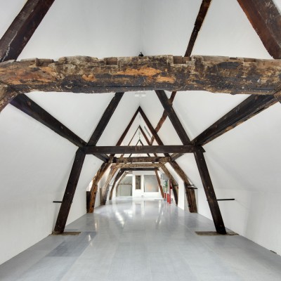 Het Mercator-Orteliushuis in de Kloosterstraat na renovatie