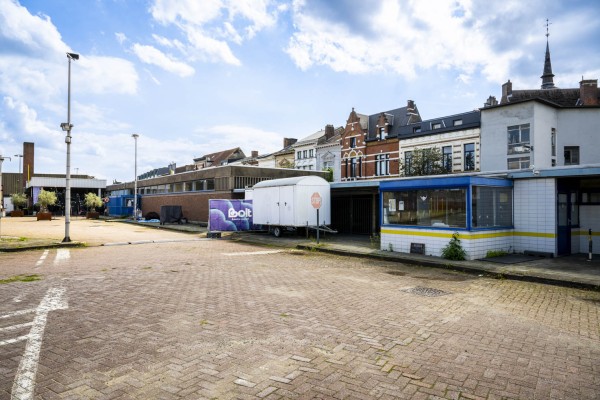 Tramplein-Stelplaats-DeLijn