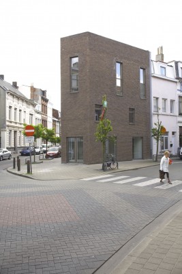 Voorgevel Potgieterstraat 2-4 © Anja Van Eetveldt