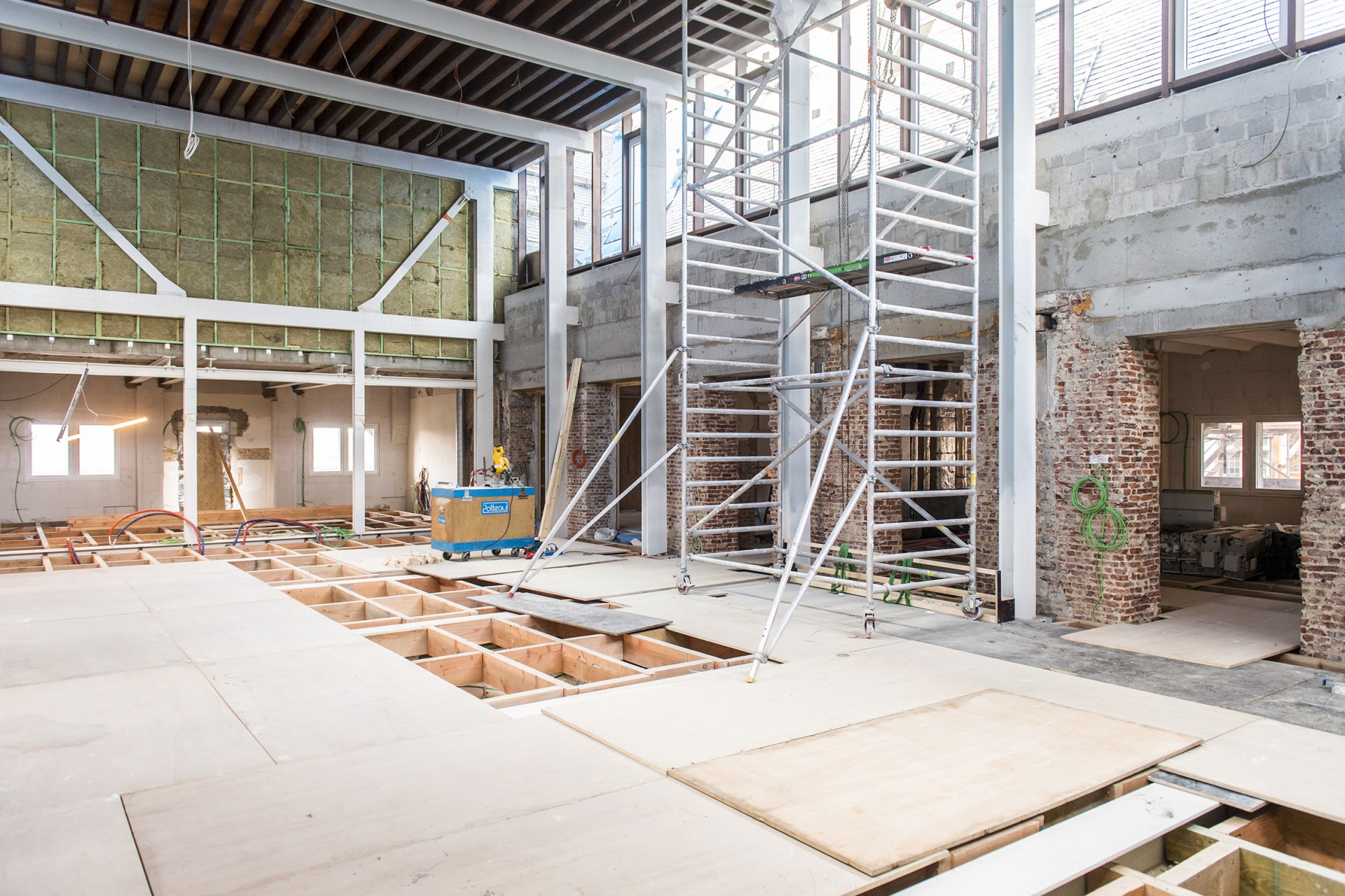 Nieuwe dubbelhoge ruimte op de tweede verdieping van het stadhuis