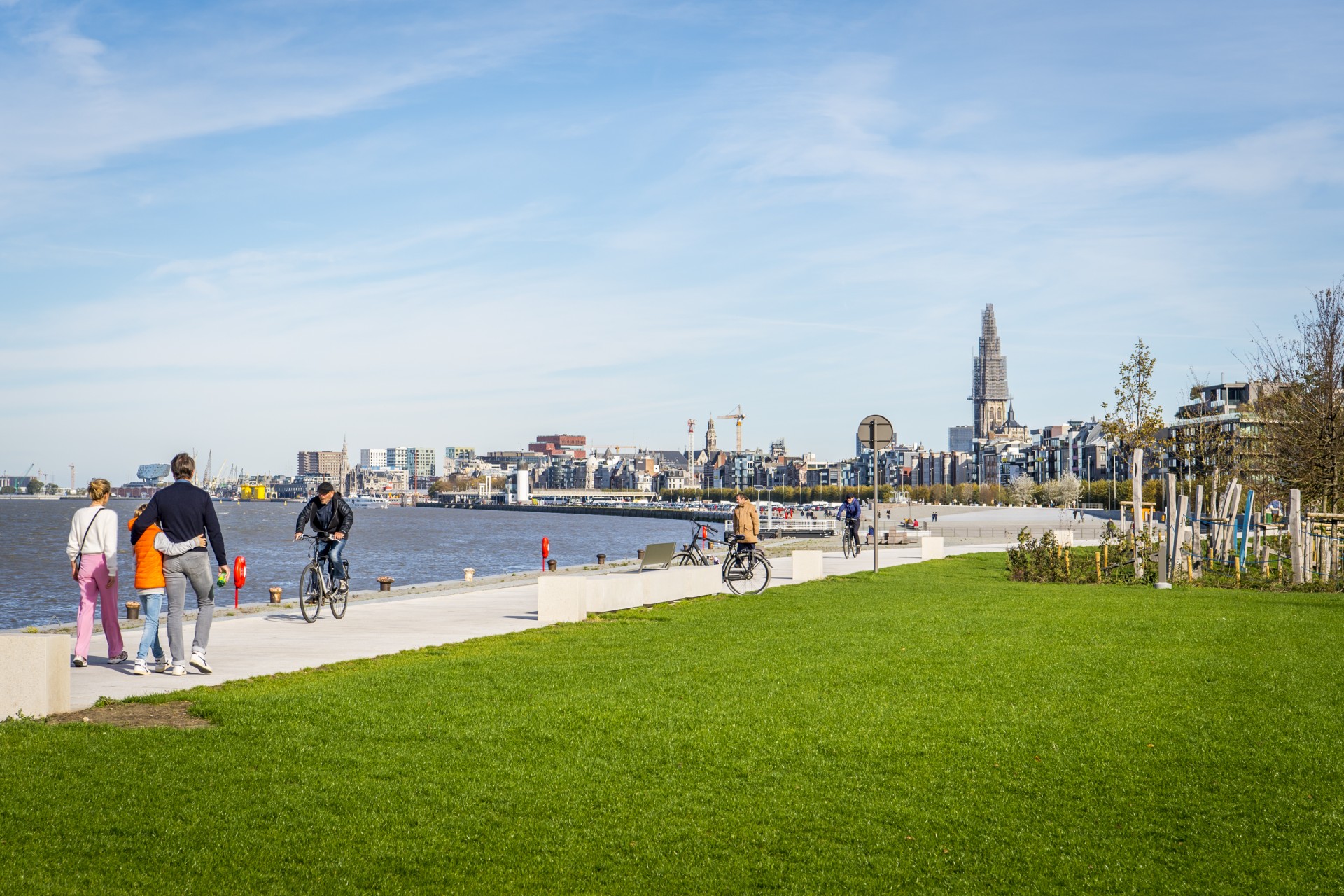 Scheldekaaien © Frederik Beyens