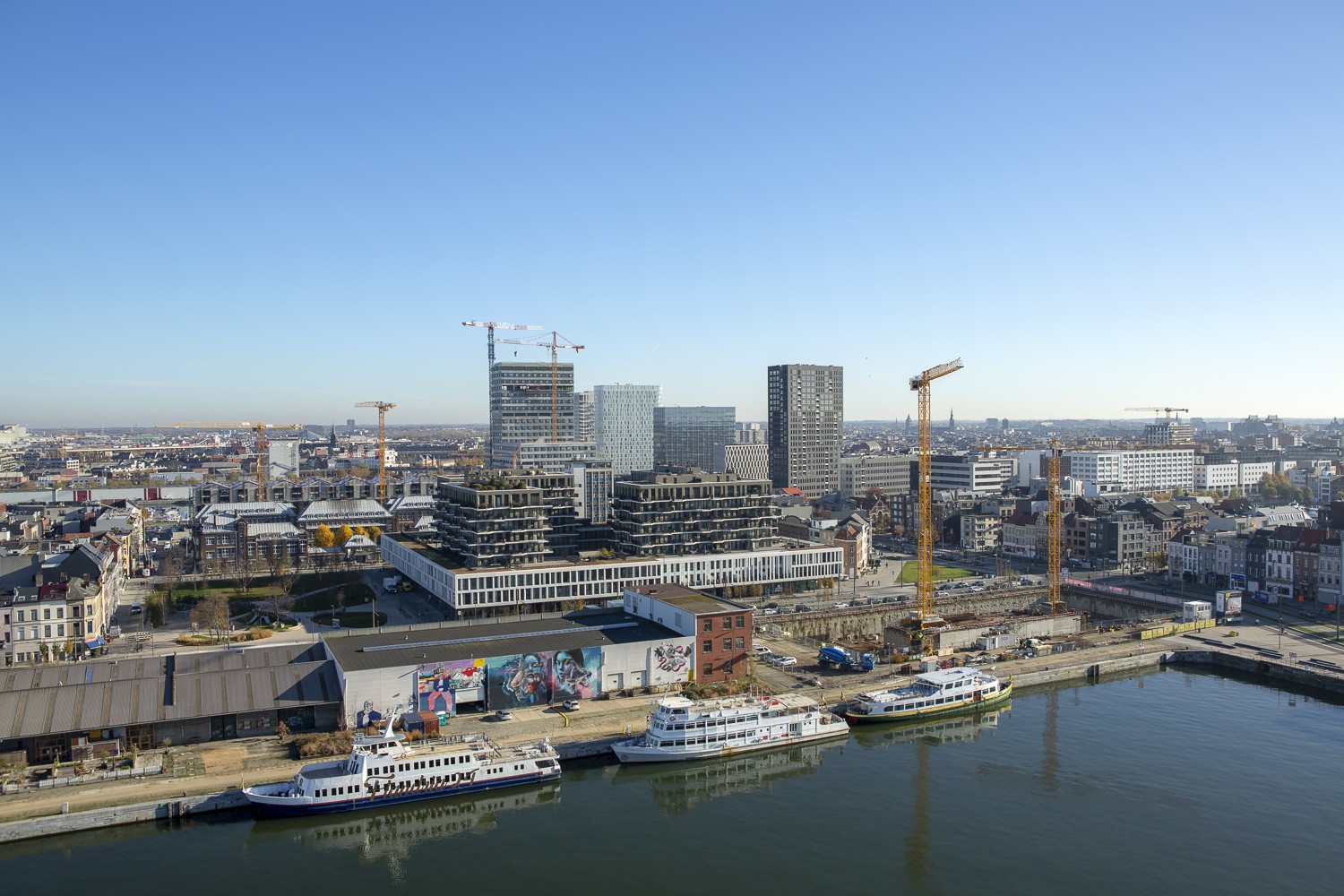 Skyline Eilandje ©Bart Gosselin