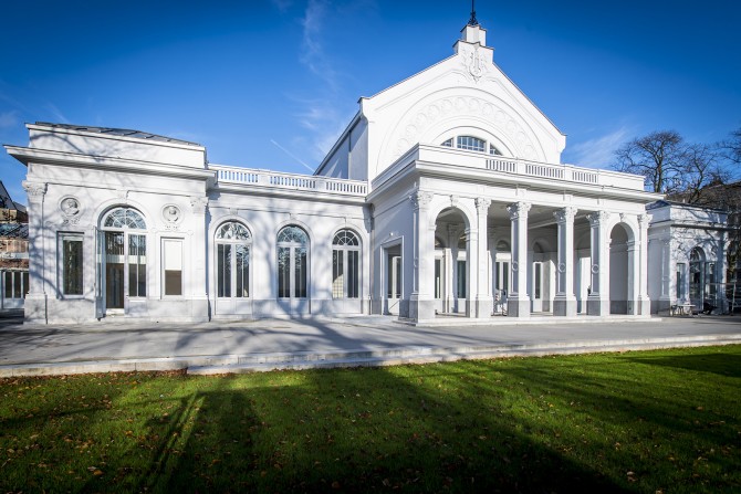 gerestaureerde gevel zaal Harmonie 
