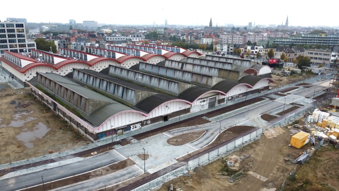 De nieuwe Twee Stierenstraat in de Slachthuiswijk vlak voor de opening
