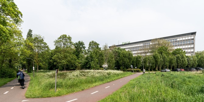 Het voormalige ziekenhuis Erasmus van Ziekenhuis aan de Stroom (ZAS) aan de Luitenant Lippenslaan in Borgerhout