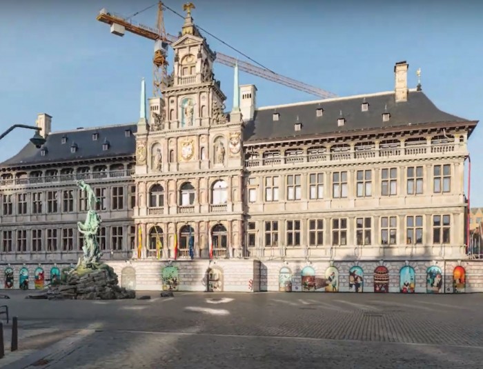 Het 16de-eeuwse stadhuis aan de Grote Markt in Antwerpen.