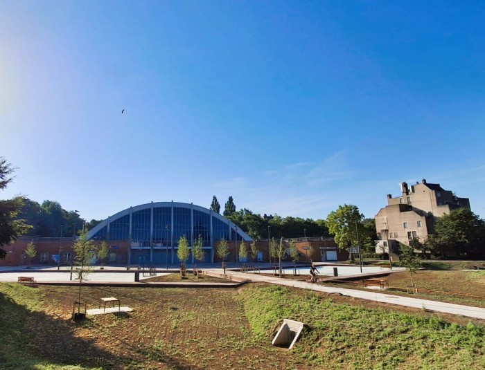 Het vernieuwde Arenaplein