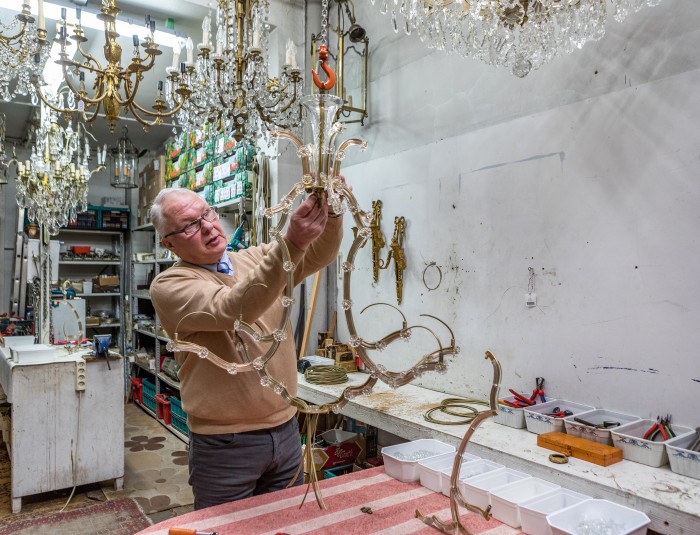 Donald De Witte in zijn atelier