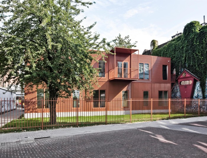 Voorgevel kinderdagverblijf - COPYRIGHT Van Halewyck & Marco Architects