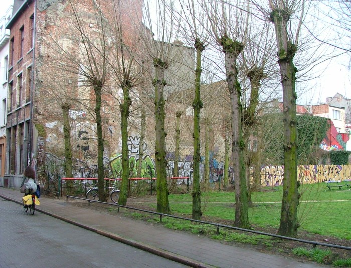 Perceel grond in Muntstraat 4