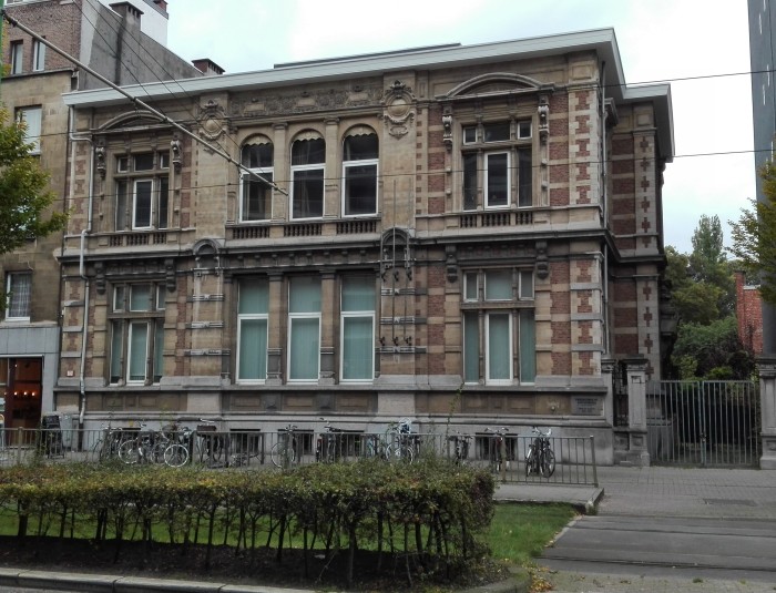 Grotesteenweg 13 in Berchem © AG VESPA