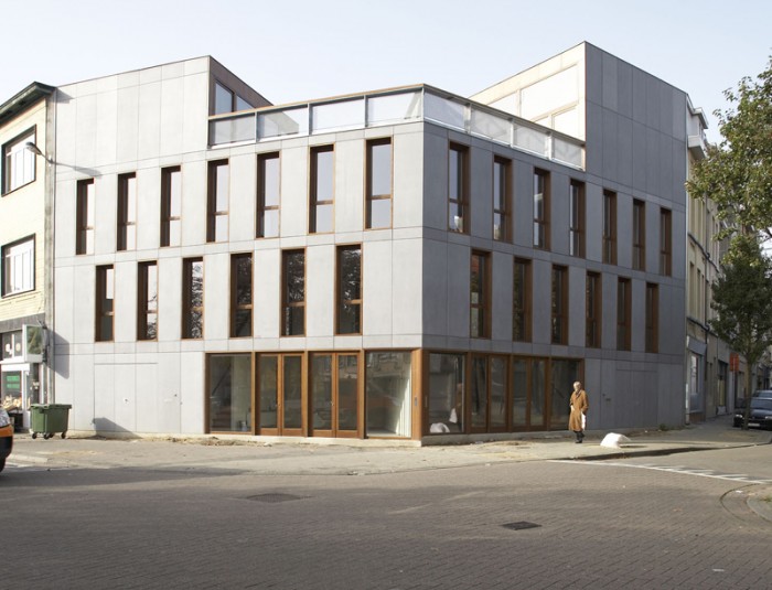 Voorgevel - Van Monfortstraat 77 en Eggestraat 26